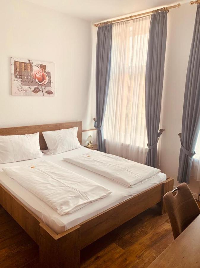 Alt-Emder Buergerhaus Otel Emden Dış mekan fotoğraf
